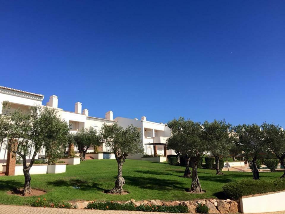 Casa Violeta Villa Mexilhoeira Grande Dış mekan fotoğraf